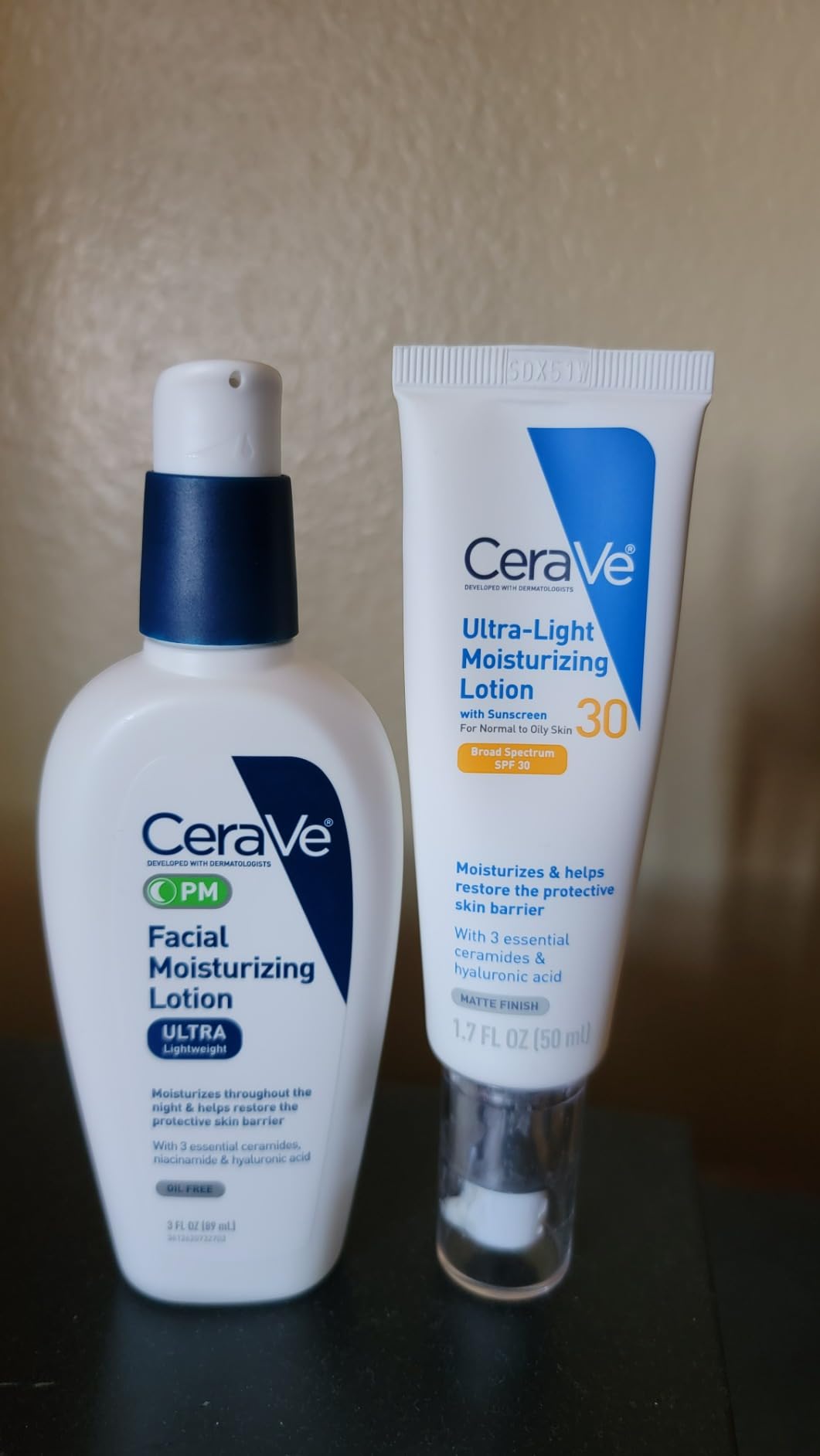 CeraVe Ultra-Light Moisturizing Lotion